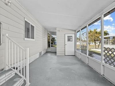 Photo 5 of 10 of home located at 8221 Cinnamon Court Port St Lucie, FL 34952