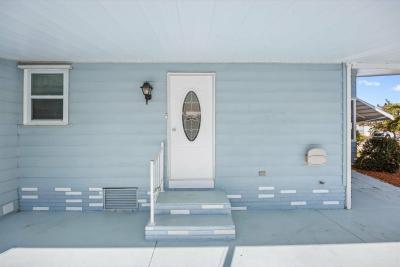 Photo 4 of 13 of home located at 2969 Fiddlewood Circle Port St Lucie, FL 34952