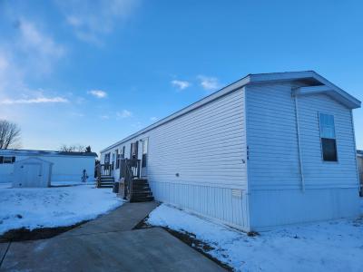 Mobile Home at 404 N Van Buren Cir Davison, MI 48423