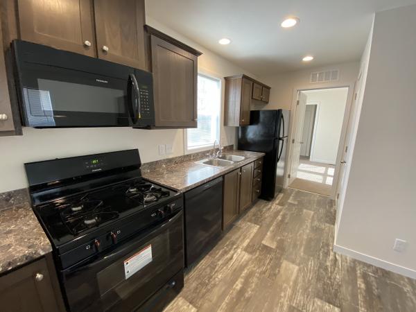 2020 Clayton 81RVN16663B Mobile Home