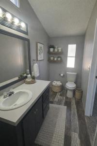 2002 Silver Creek Lone Star Mobile Home