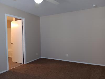 Photo 3 of 6 of home located at 6655 Jackson Rd Lot 725 Ann Arbor, MI 48103