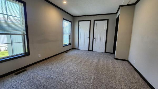 2022 Skyline FXE600 Mobile Home