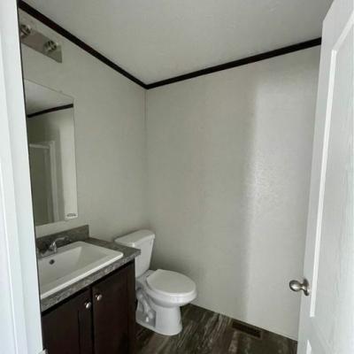 Mobile Home at 115 N Hawthorn Drive Altoona, IA 50009