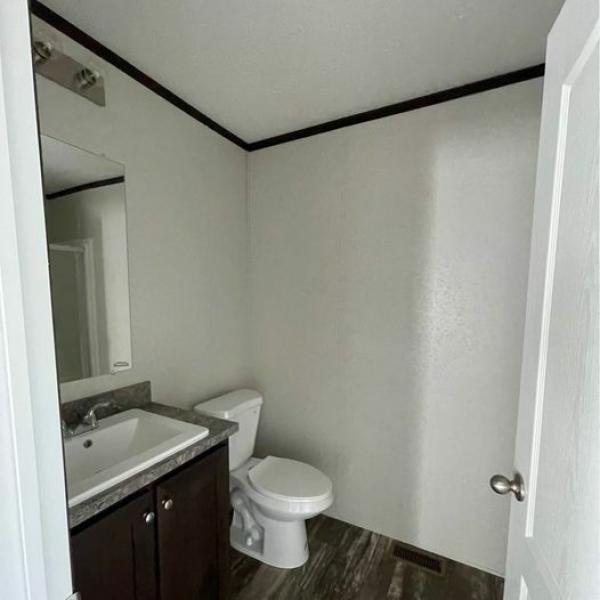 Photo 1 of 2 of home located at 115 N Hawthorn Drive Altoona, IA 50009