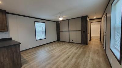 Photo 5 of 10 of home located at 9960 Joan Circle Site #135 Ypsilanti, MI 48197