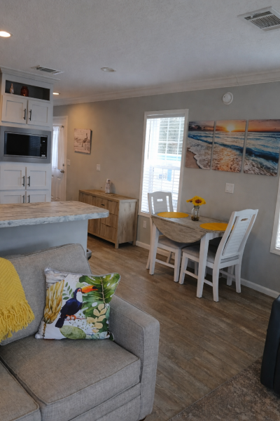 Photo 3 of 11 of home located at 37 Hopetown Rd Micco, FL 32976