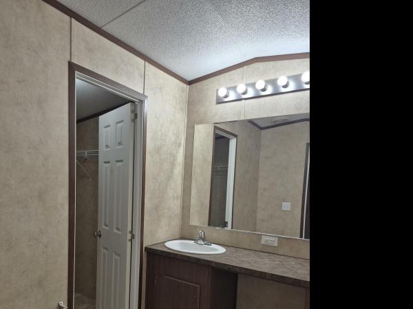 2012 CLAYTON 82 22BLR16763JH12  Home