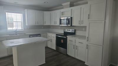 Photo 3 of 11 of home located at 450 Cary Lane Lot 244 Tarpon Springs, FL 34689