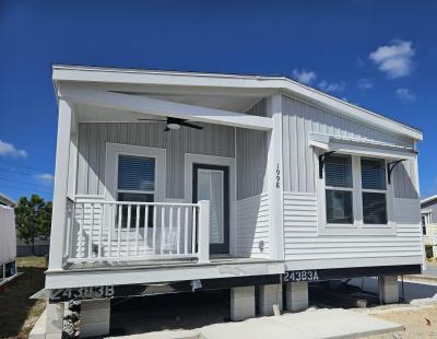 Mobile Home at 1998 Douglas Lane Lot 284 Tarpon Springs, FL 34689