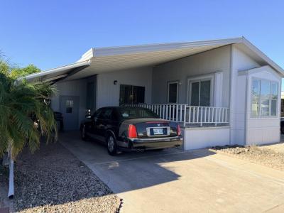 Photo 4 of 20 of home located at 8865 East Baseline Rd Lot 0933 Mesa, AZ 85209