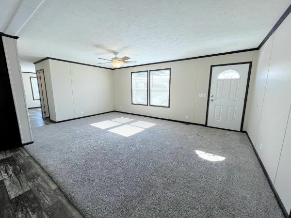 2021 Clayton Homes Inc Pulse Mobile Home