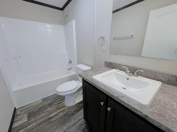 2021 Clayton Homes Inc Pulse Mobile Home