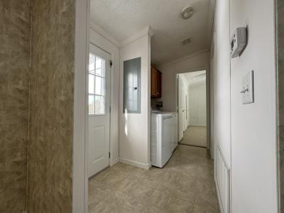 Photo 5 of 7 of home located at 10 Grandview Circle Storrs, CT 06268