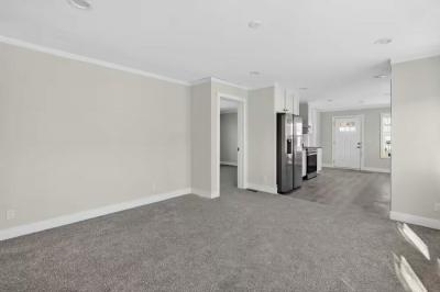 Photo 5 of 22 of home located at 250 Nelle Avenue # 18 Panama City, FL 32404