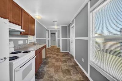 Photo 4 of 16 of home located at 250 Nelle Avenue # 34 Panama City, FL 32404