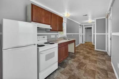 Photo 5 of 16 of home located at 250 Nelle Avenue # 34 Panama City, FL 32404