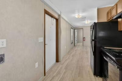 Photo 4 of 16 of home located at 250 Nelle Avenue # 33 Panama City, FL 32404