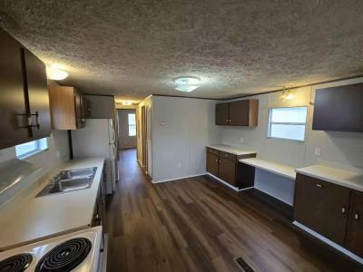 Photo 5 of 12 of home located at 491 Chapman Rd 6 Fountain Inn, SC 29644