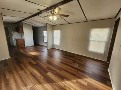 Photo 4 of 12 of home located at 491 Chapman Rd 39 Fountain Inn, SC 29644