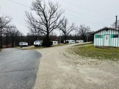Mobile Home at 11623 Mo-64-Vacant Lots Lebanon, MO 65536