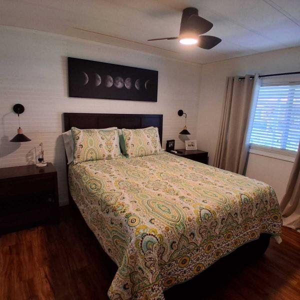 1985 Manufactured Home