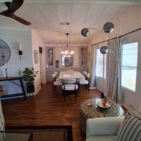 1985 Manufactured Home