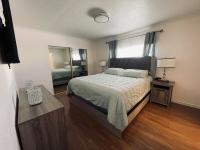 1971 HOLIDAY MANOR	 Manufactured Home
