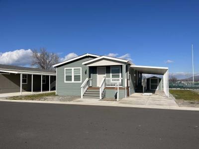 Photo 3 of 11 of home located at 3966 S. Pacific Hwy. #17 Medford, OR 97501