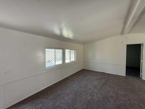 1989 Skyline 4608 Mobile Home