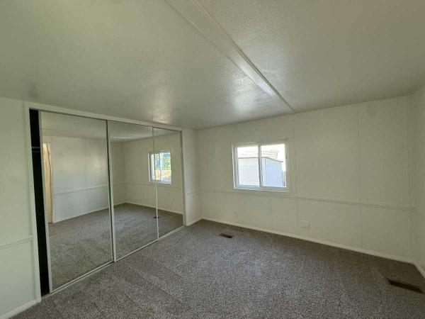 1989 Skyline 4608 Mobile Home