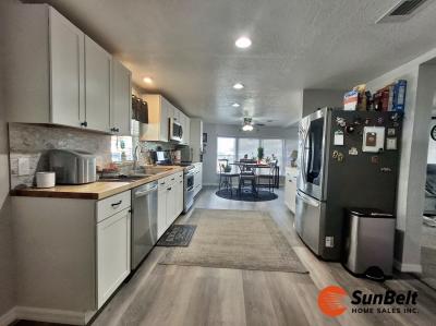 Photo 5 of 76 of home located at 1498 Killarney Court Unit B Ocala, FL 34472