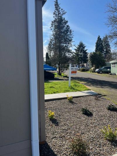 Photo 5 of 9 of home located at 5055 NE Elliott Circle #96 Corvallis, OR 97330