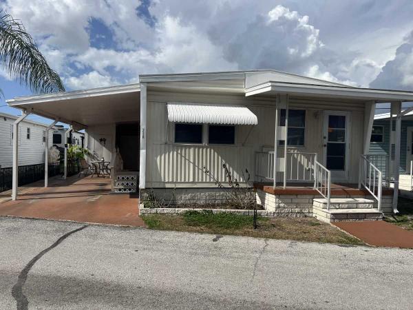 1977  Mobile Home For Sale
