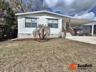 Photo 2 of 66 of home located at 6403 Rolling Greens Drive Ocala, FL 34472