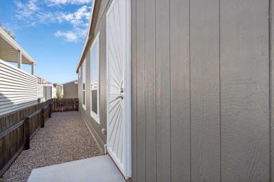 Photo 5 of 28 of home located at 9855 E Irvington Road #127 Tucson, AZ 85730