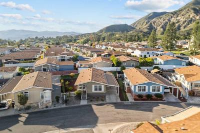 Photo 5 of 42 of home located at 15455 Glenoaks Blvd. Spc. 94 Sylmar, CA 91342