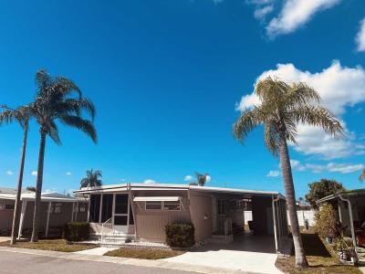 Photo 3 of 35 of home located at 2550 State Route 580, Lot 446 Clearwater, FL 33761