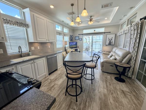 2018 Chariot NA Mobile Home