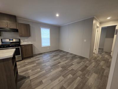 Photo 4 of 10 of home located at 782 Thomas J Drive Flint, MI 48506