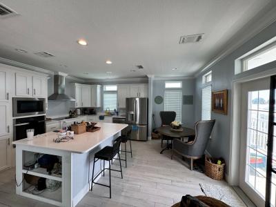 Photo 4 of 10 of home located at 170 NE Buoy Dr Jensen Beach, FL 34957