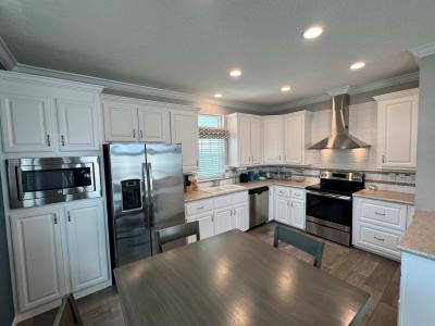 Photo 5 of 13 of home located at 173 NE Portside Way Jensen Beach, FL 34957