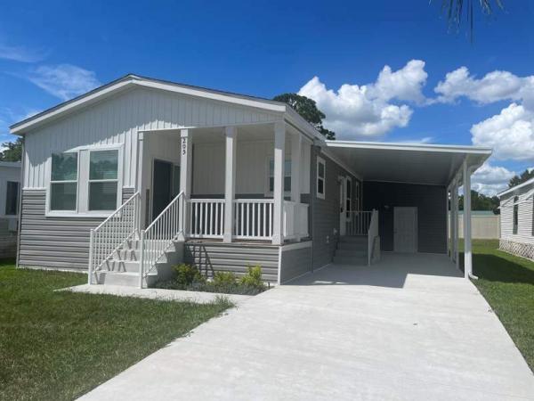 Photo 1 of 2 of home located at 205 Sunbird Square Lot #069 Sebring, FL 33872