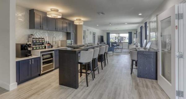 1986 Palm Harbor Manufactured Home