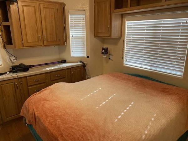 2005 Cavco Manufactured Home