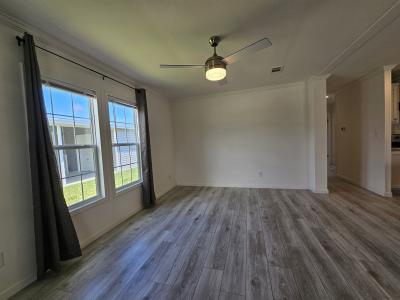 Photo 2 of 15 of home located at 212 Belleza Blvd Edgewater, FL 32141