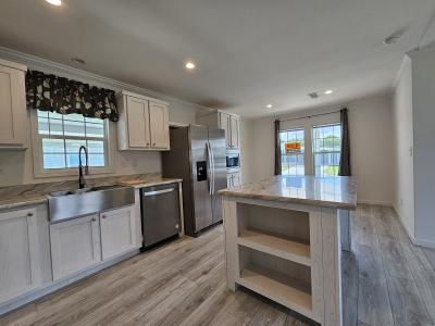 Photo 5 of 15 of home located at 212 Belleza Blvd Edgewater, FL 32141