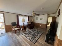 1995 Oakwood Mobile Home