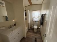 1995 Oakwood Mobile Home