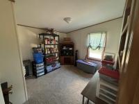 1995 Oakwood Mobile Home